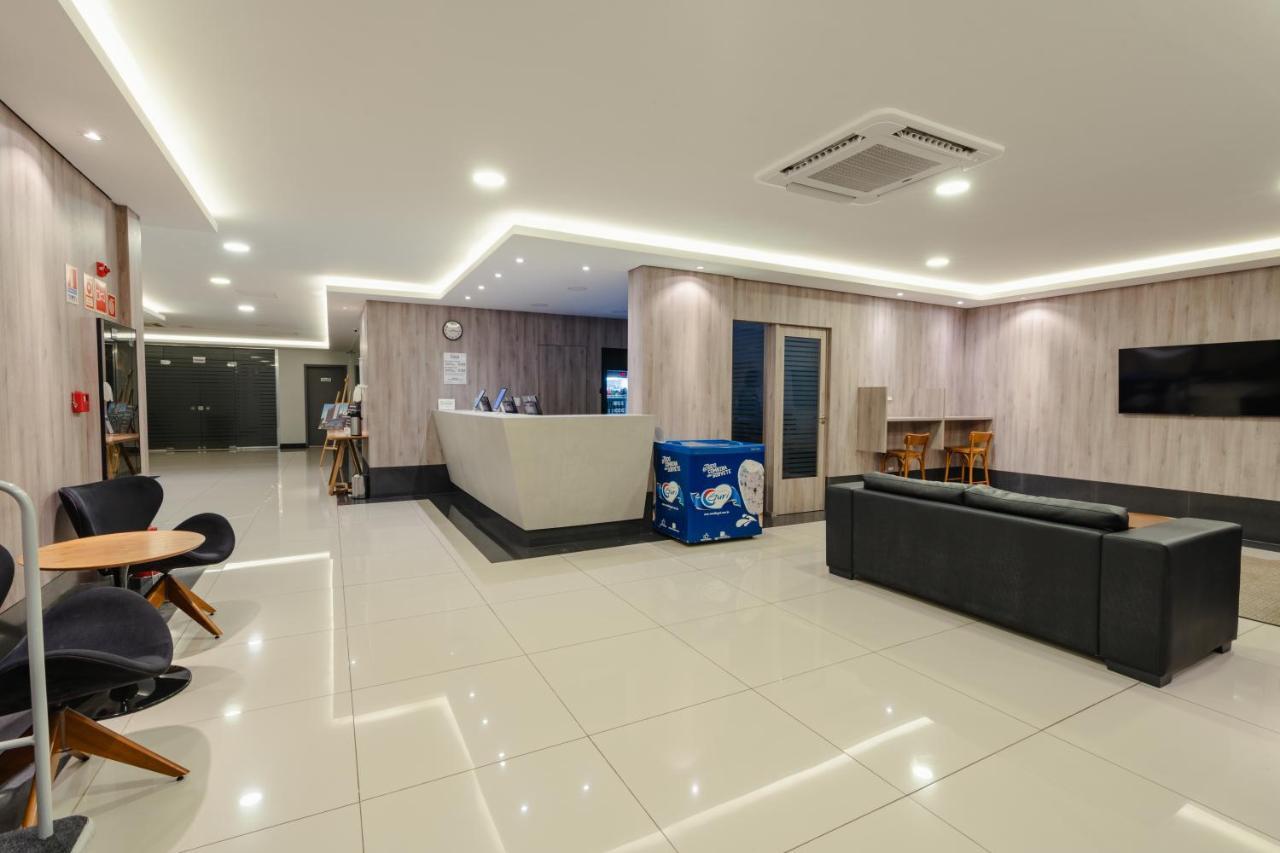 Hotel Caiuá Express Umuarama Esterno foto