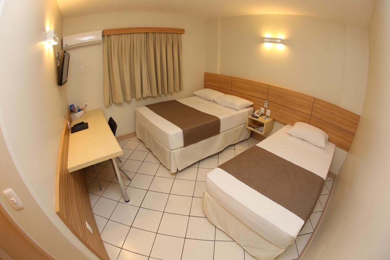Hotel Caiuá Express Umuarama Esterno foto