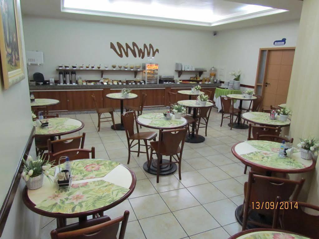 Hotel Caiuá Express Umuarama Esterno foto